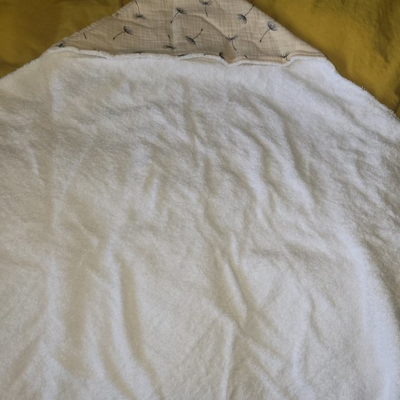 Arke Mirai hooded towel - Picture 2 of 5